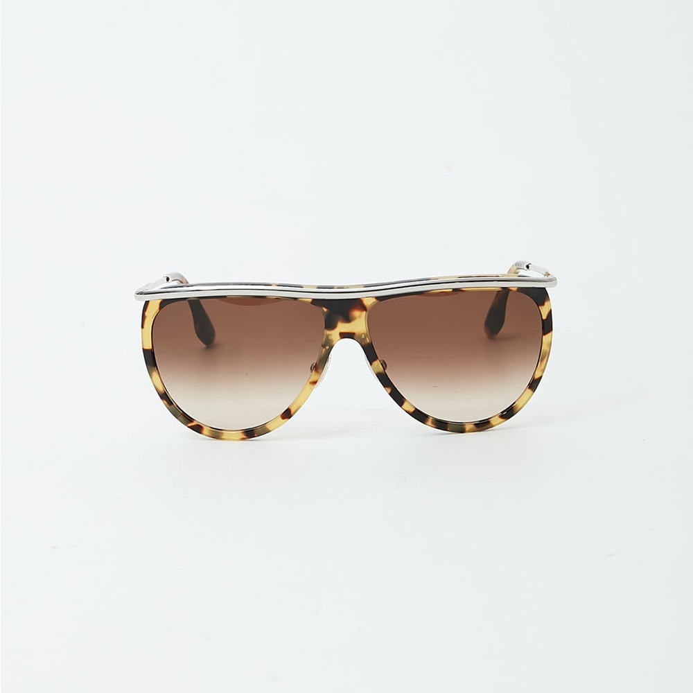 Victoria Beckham Tortoise Shell Sunglasses with Brown Lenses - Picture 7 of 8
